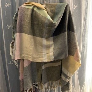 Steve Madden shawl wrap